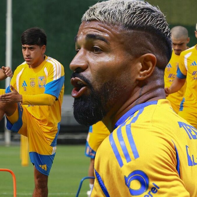 Rodrigo Aguirre seguirá con el equipo felino. (Foto: Tigres/ Mexsport)