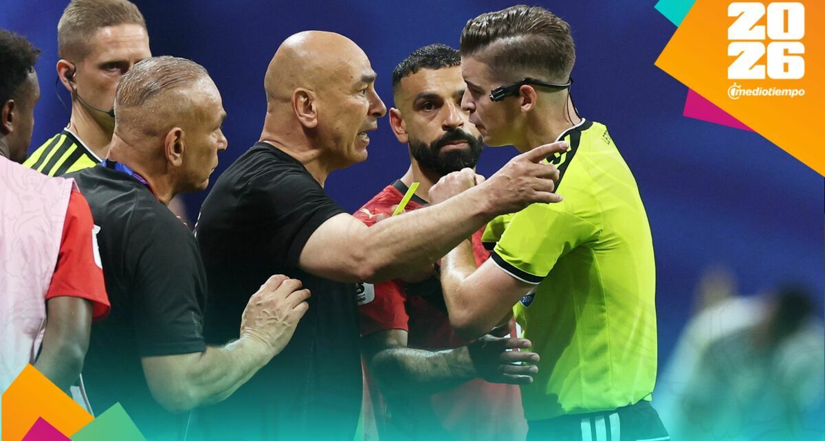 Hossam Hassan se fue en contra del arbitraje. (Foto: Reuters)