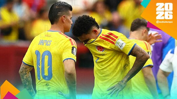 Luis Díaz y James Rodríguez lamentan su suerte ante Suiza. (Foto: Reuters)