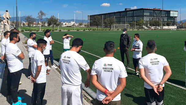 Aguirre propuso cambios en la formación de entrenadores. (Foto: FMF)