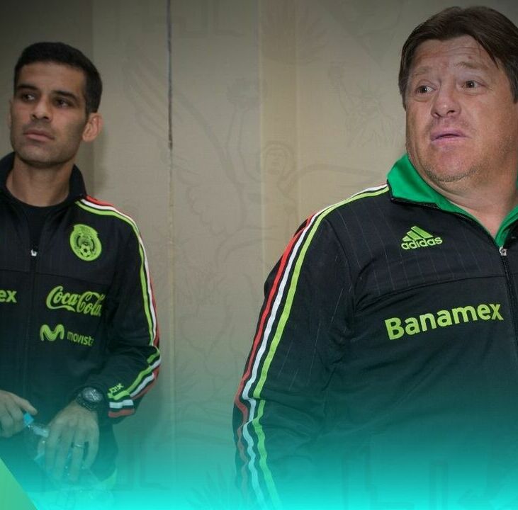 Piojo Herrera le desea lo mejor a Rafael Márquez. (Foto: Mexsport)
