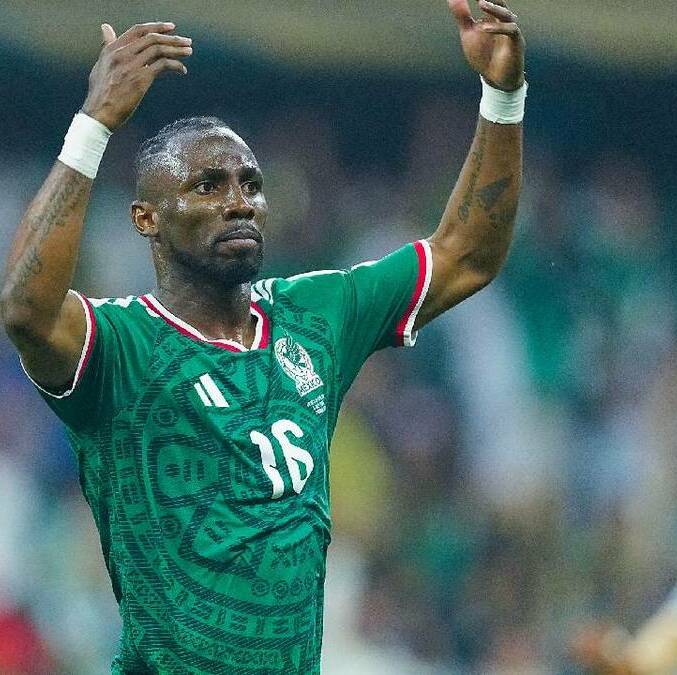 Aston Villa también buscaría a Julián Quiñones / Mexsport
