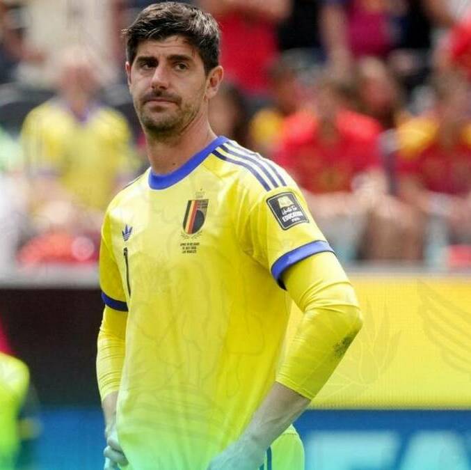 Thibaut Courtois salió llorando del encuentro ante España (Reuters)