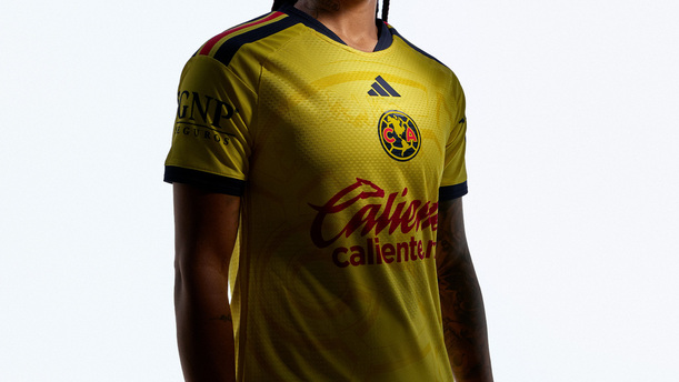 América presentó su jersey de local para la temporada 2026-27 / X: Cortesía Adidas