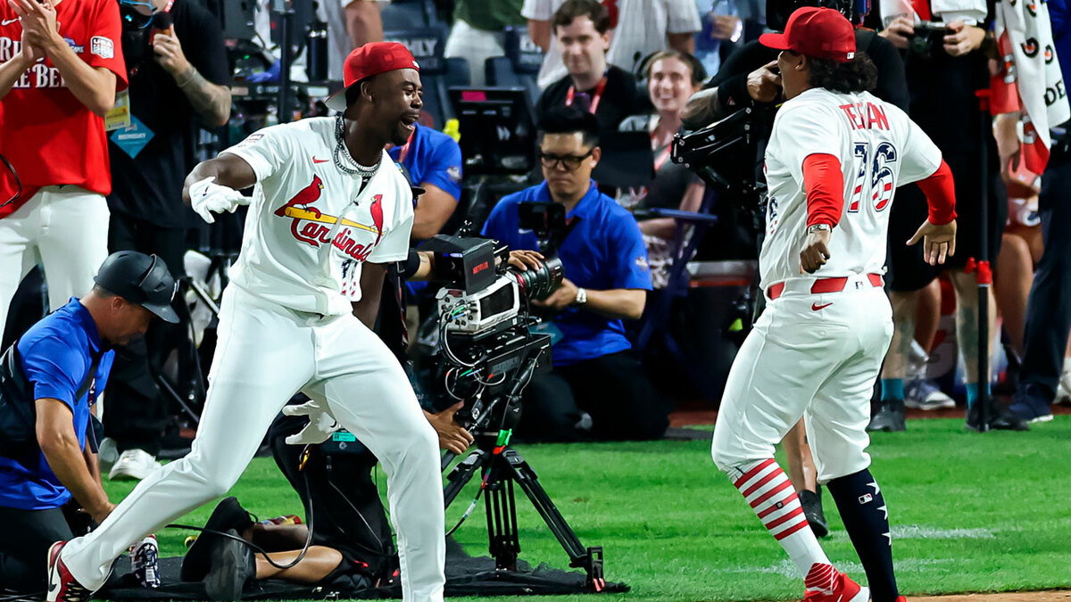 Jordan Walker celebra su título del Home Run Derby 2026 en la MLB | Foto: MLB.com