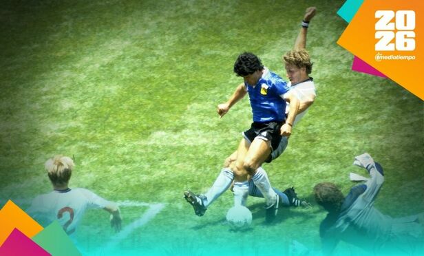 Maradona en el partido de Argentina ante Inglaterra en el Mundial de 1986. (Foto: Reuters)