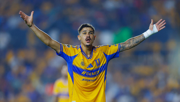Rómulo llama a la cautela ante Chivas. (Foto: Imago7)