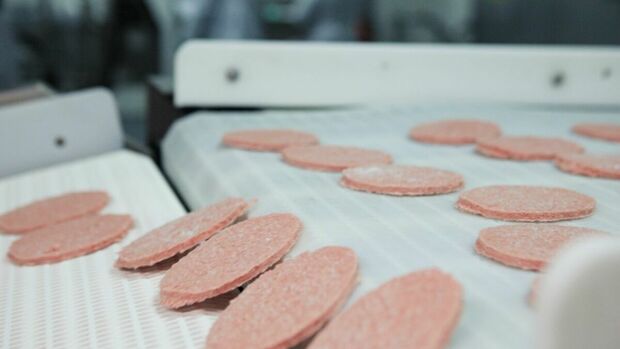 Cada año se adquieren más de 6 mil toneladas de carne mexicana proveniente de Michoacán y Sinaloa. (Cortesía)