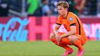 Frenkie De Jong estaría cuatro meses fuera de las canchas tras una lesión en la rodilla | Foto: Reuters