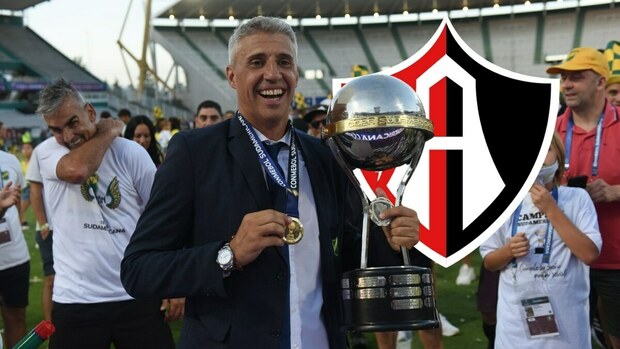 Hernán Crespo podría ser DT del Atlas (@Sudamericana)