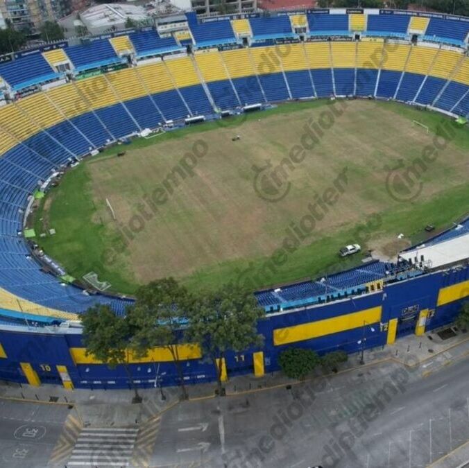 Así luce el Estadio Ciudad de los Deportes a un día de iniciar el Apertura 2026 (Fotografía: Elesban Chávez)