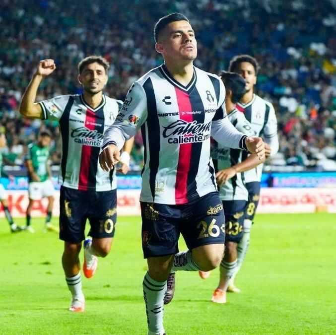 Aldo Rocha hizo el gol de la victoria (Imago7)