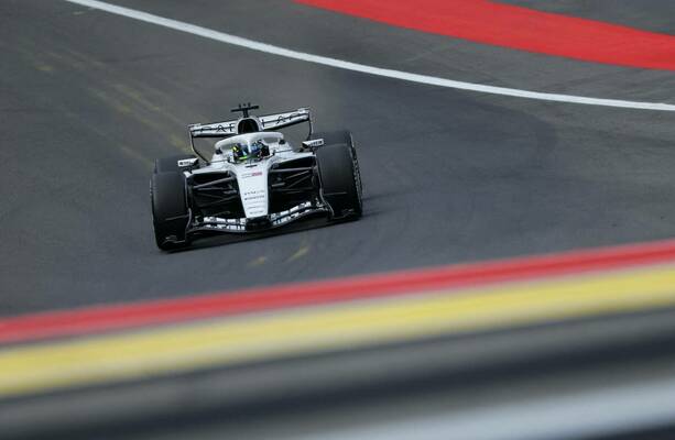 Checo Pérez se quedó lejos en la PL2 / Reuters