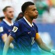 Kylian Mbappé hizo doblete ante Inglaterra (Reuters)