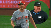 Caleb Ferguson explotó contra el umpire Bill Miller en el Reds vs. Mariners (Foto: Capturas de pantalla)
