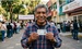 Este nuevo programa de la Secretaría del Bienestar dará 3 mil pesos a hombres de 60 a 64 años. (Gemini AI)