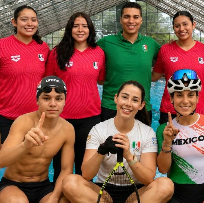 Los atletas de Nuevo León que competirán. (Foto: cortesía)