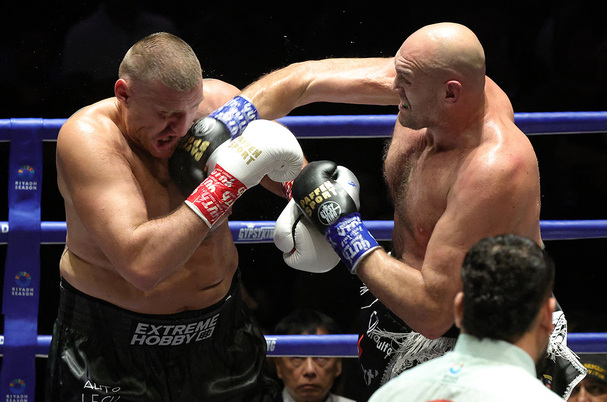 Tyson Fury no tuvo problemas para llevarse el triunfo. (Foto: Reuters)