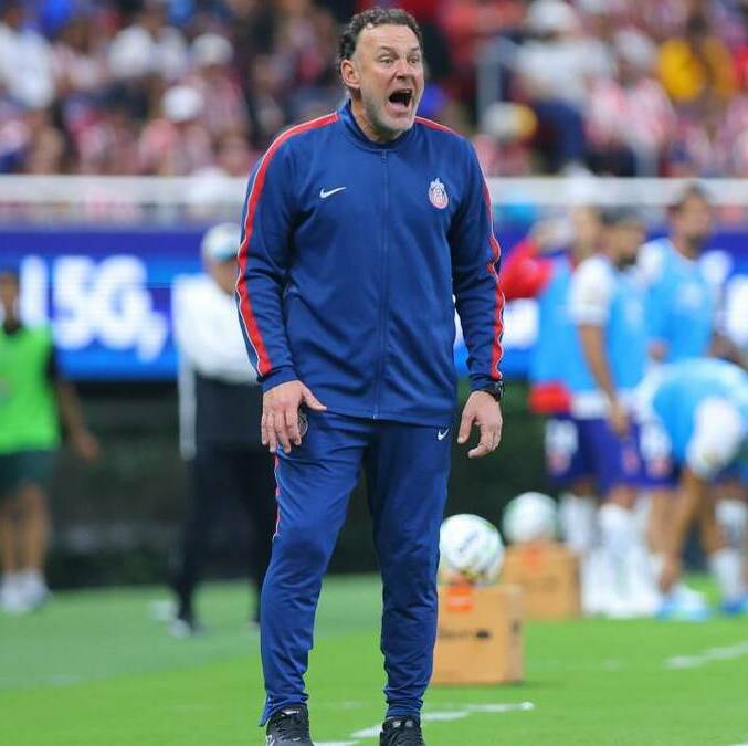 Milito vivió con mucha intensidad el partido (Imago7)