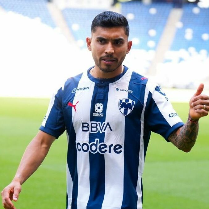 Orbelín Pineda está listo para debutar con Rayados (Imago7)