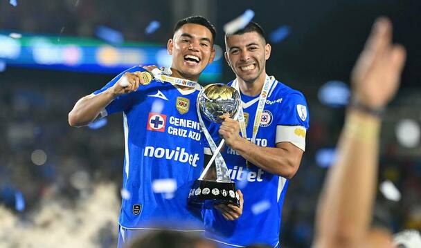 Cruz Azul sigue levantando títulos (Imago7)