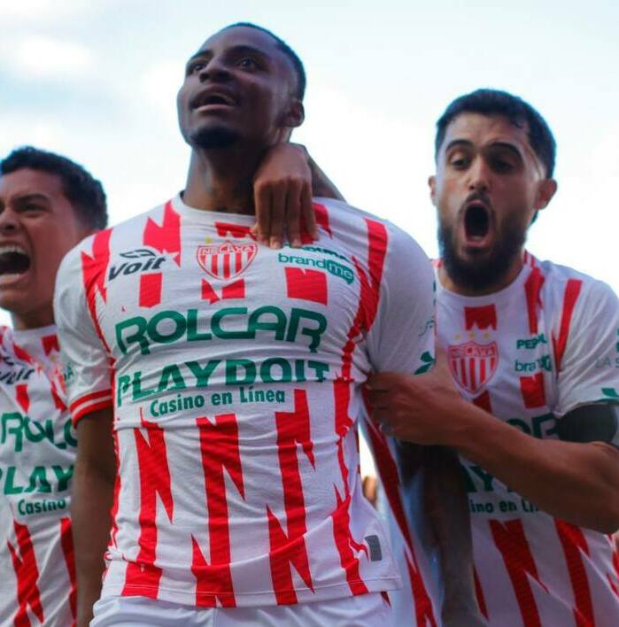 Necaxa electrocutó a Rayados (Mexsport)