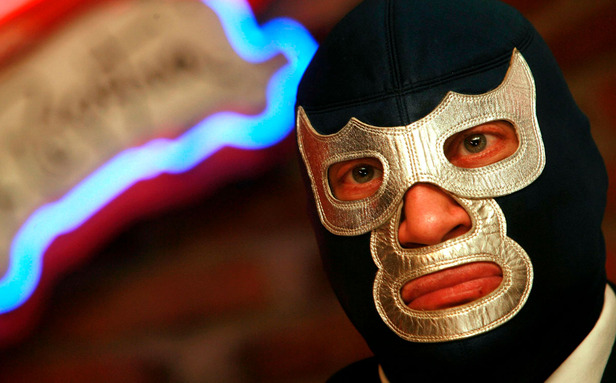 Blue Demon relató los problemas legales con su hermano. (Foto. Mexsport)