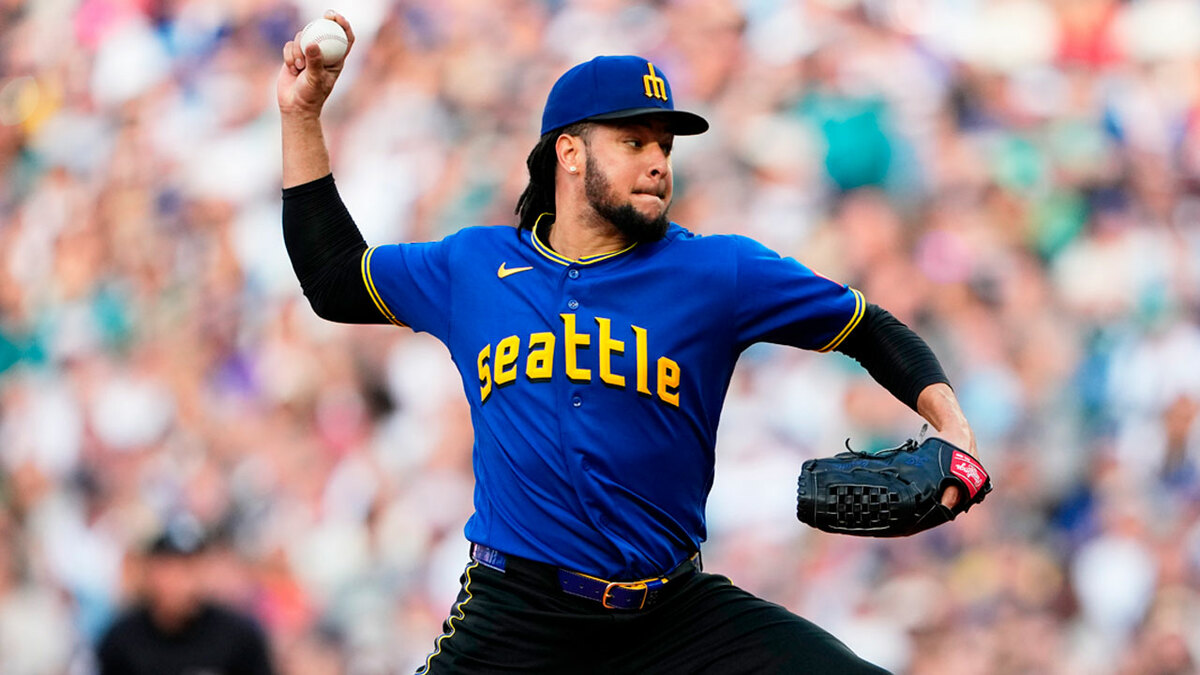 Luis Castillo busca una salida ganadora en el Dodgers vs. Mariners. (Foto: MLB.com)