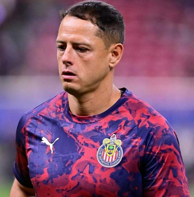 Chicharito tuvo un gris regreso a Chivas (Mexsport)