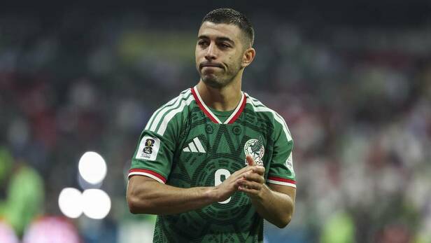 Cruz Azul sigue sin recibir ofertas por Erik Lira / Mexsport