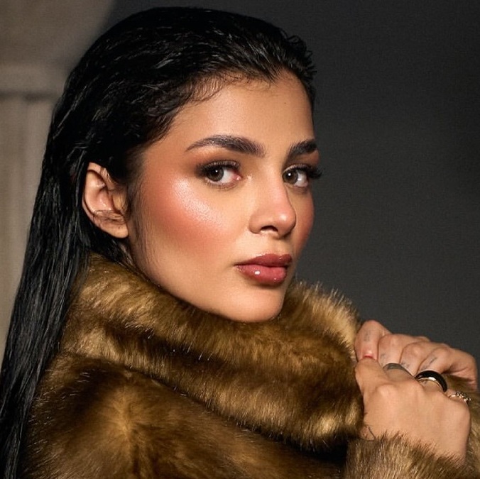 Karely Ruiz, famosa influencer mexicana (Instagram @karelyruiz)