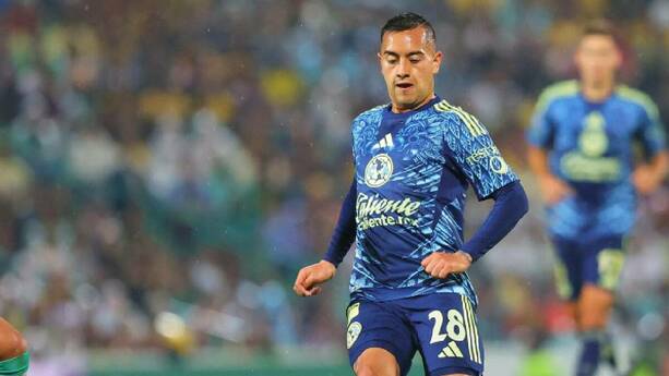 Erick Sánchez habría sufrido una lesión / Mexsport
