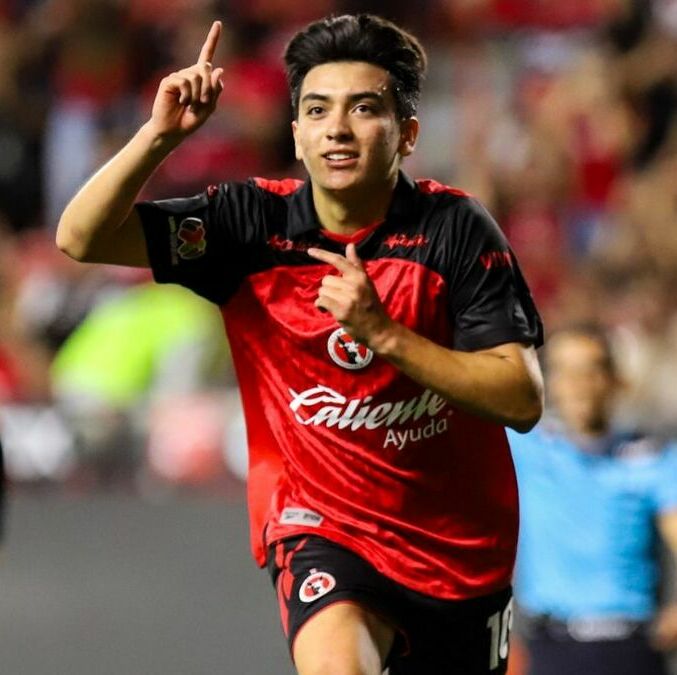 Mora emigraría a Europa. (Foto: Mexsport)