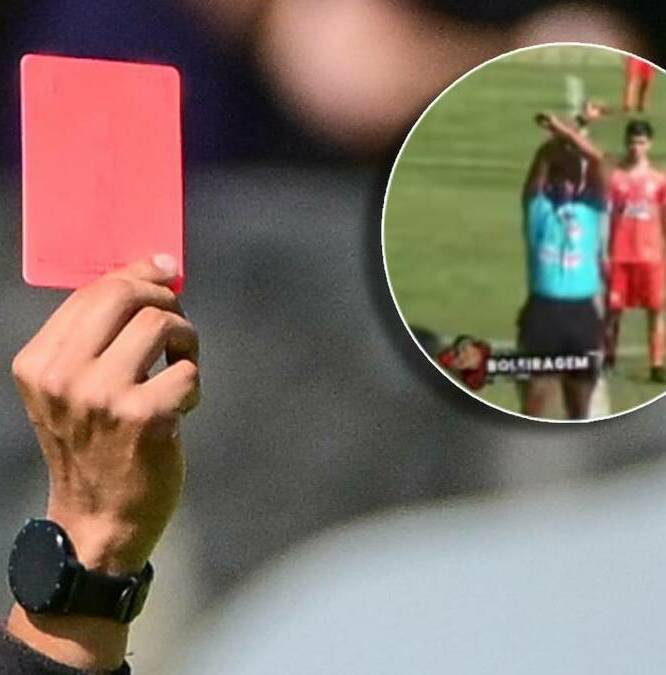 Árbitro abandona el terreno de juego tras recibir insulto racista