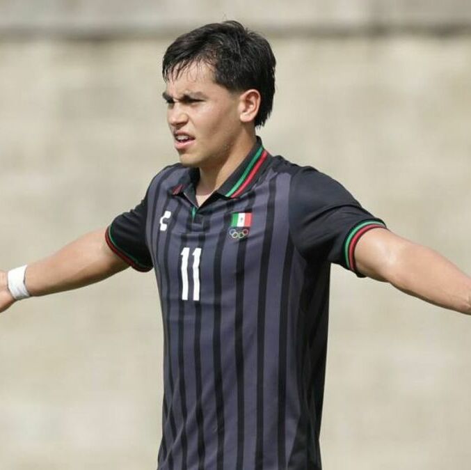 Joaquín Moxica hizo doblete (@miseleccionsubs)