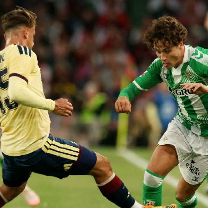 El Real Betis sorprende al Arsenal y gana 3-1 en duelo amistoso en Dublín. FOTO: Reuters