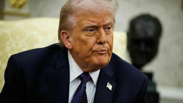 Trump está molesto por no recibir apoyo de España. (Foto: EFE)