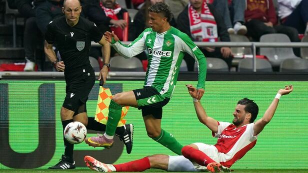 Nelson Deossa volvió a la actividad ayer (EFE)