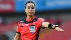 Katia Itzel García dirige un partido de la Liga MX. FOTO: Imago7