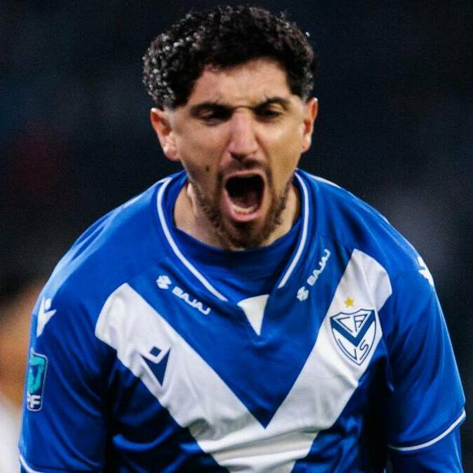 Diego Valdés la está rompiendo con Vélez Sarsfield (@Velez)