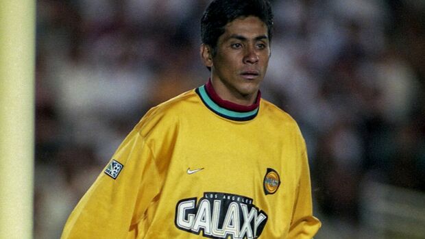 Jorge Campos militando en LA Galaxy. (Foto: Mexsport)