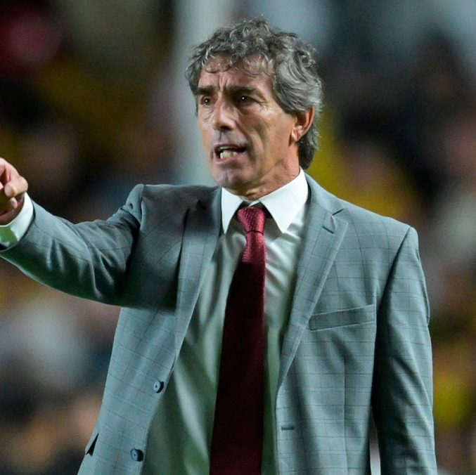 Guillermo Almada apaga rumores sobre salida de Almada. (Foto: Mexsport)
