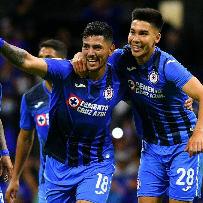 Lucas Passerini durante su etapa en Cruz Azul (Imago7)