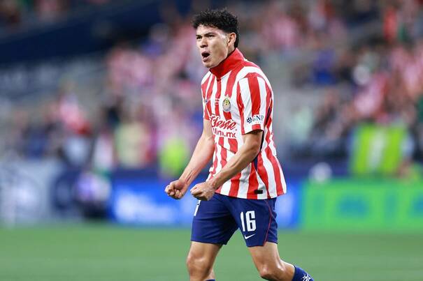 Para top Chivas vs Seattle