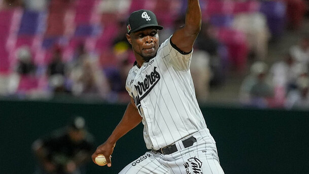 Radhamés Liz ganó su primer juego en los Playoffs LMB 2026. (Foto: Diablos Rojos del México)