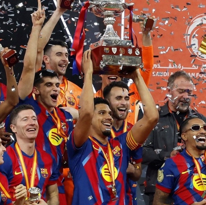 FC Barcelona es el actual Campeón de la Supercopa de España (Reuters)