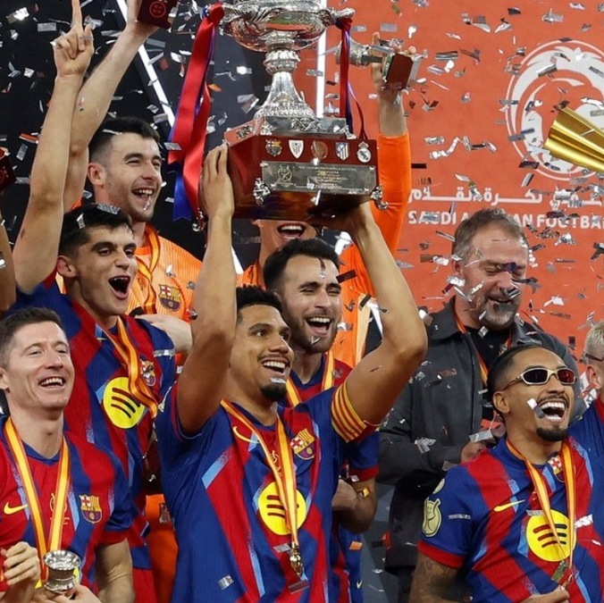 FC Barcelona es el actual Campeón de la Supercopa de España (Reuters)