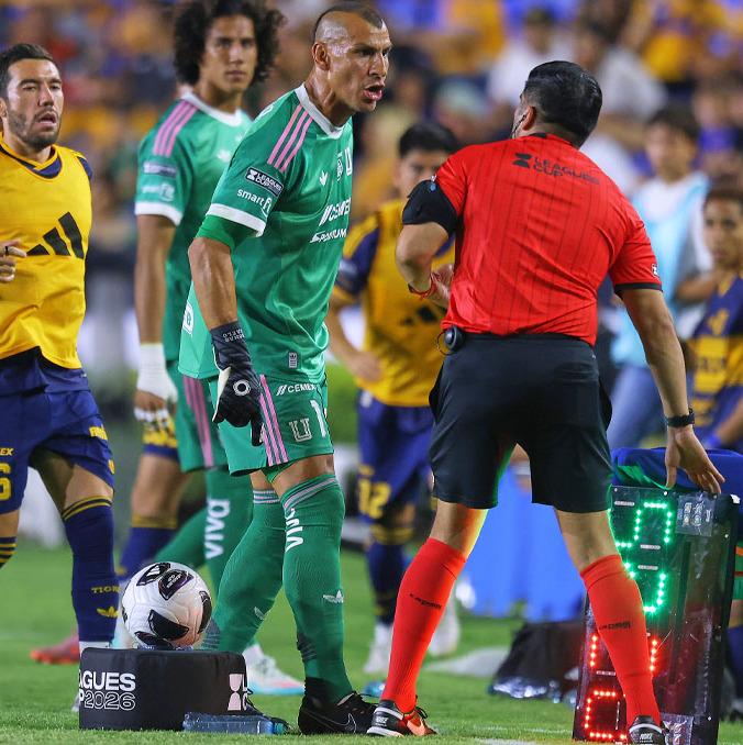 Nahuel Guzmán perdió el control en la Leagues Cup. (Foto: Imago7)