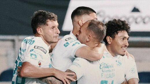 Santos le pegó a Philadelphia (@ClubSantos)