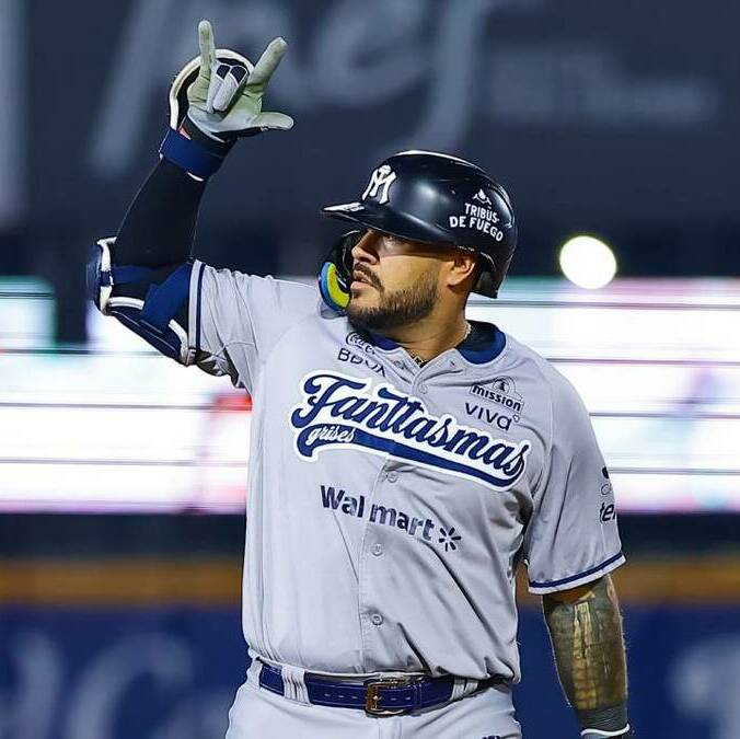 Sultanes tuvo una noche brillante (Cortesía Charros de Jalisco)